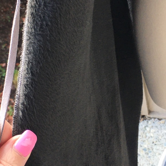 HOST PICK❤️Andrew Marc poncho wrap cape - Picture 8 of 8